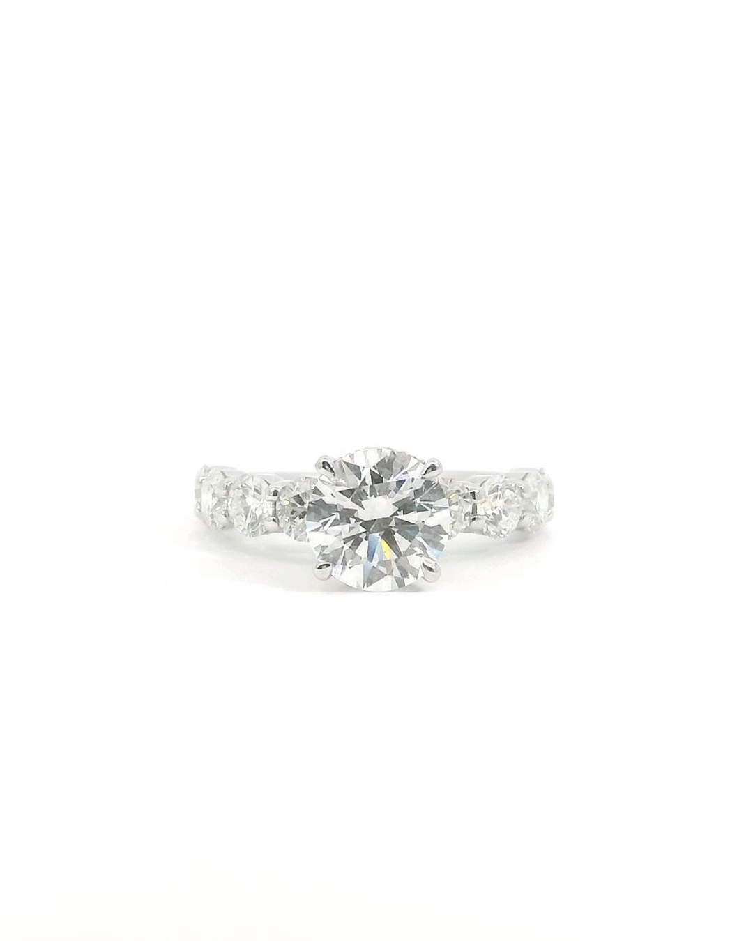 3.50ct Round Brilliant Diamond in the Margot Design