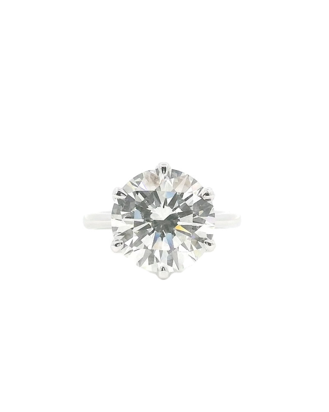 5.17ct Round Brilliant Diamond in the Parker Classic Solitaire