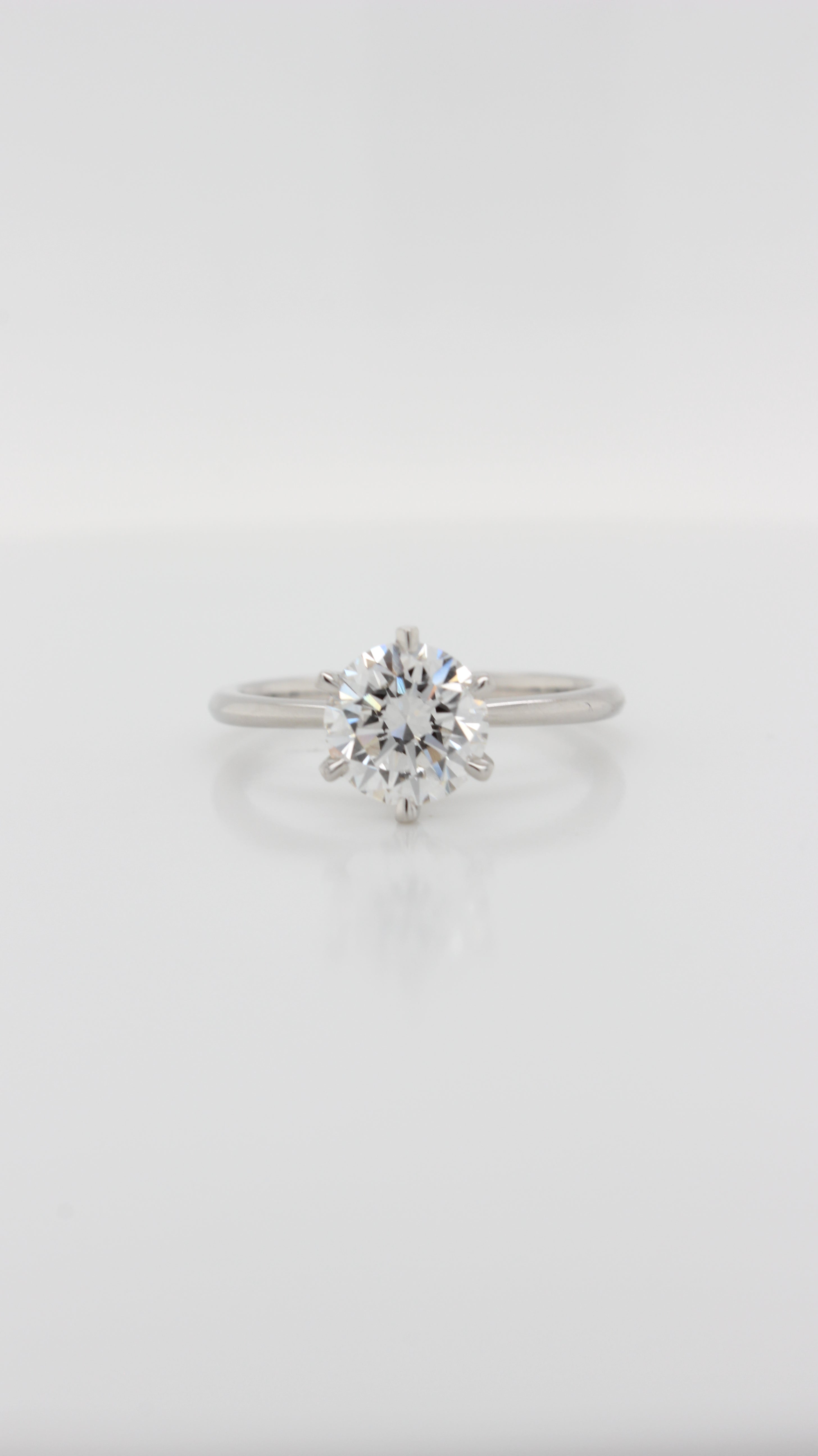 2.15Ct Round Brilliant Diamond in the Parker Classic Solitaire