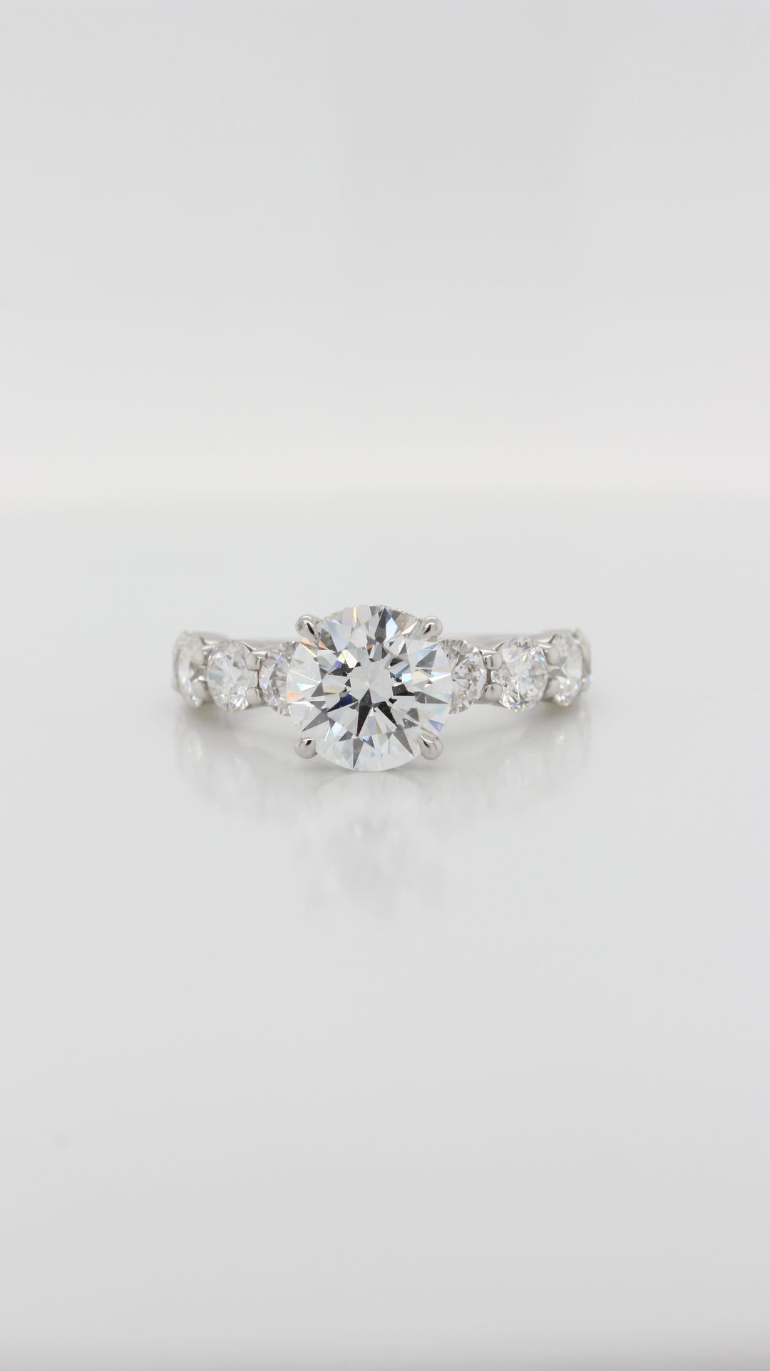 3.50ct Round Brilliant Diamond in the Margot Design