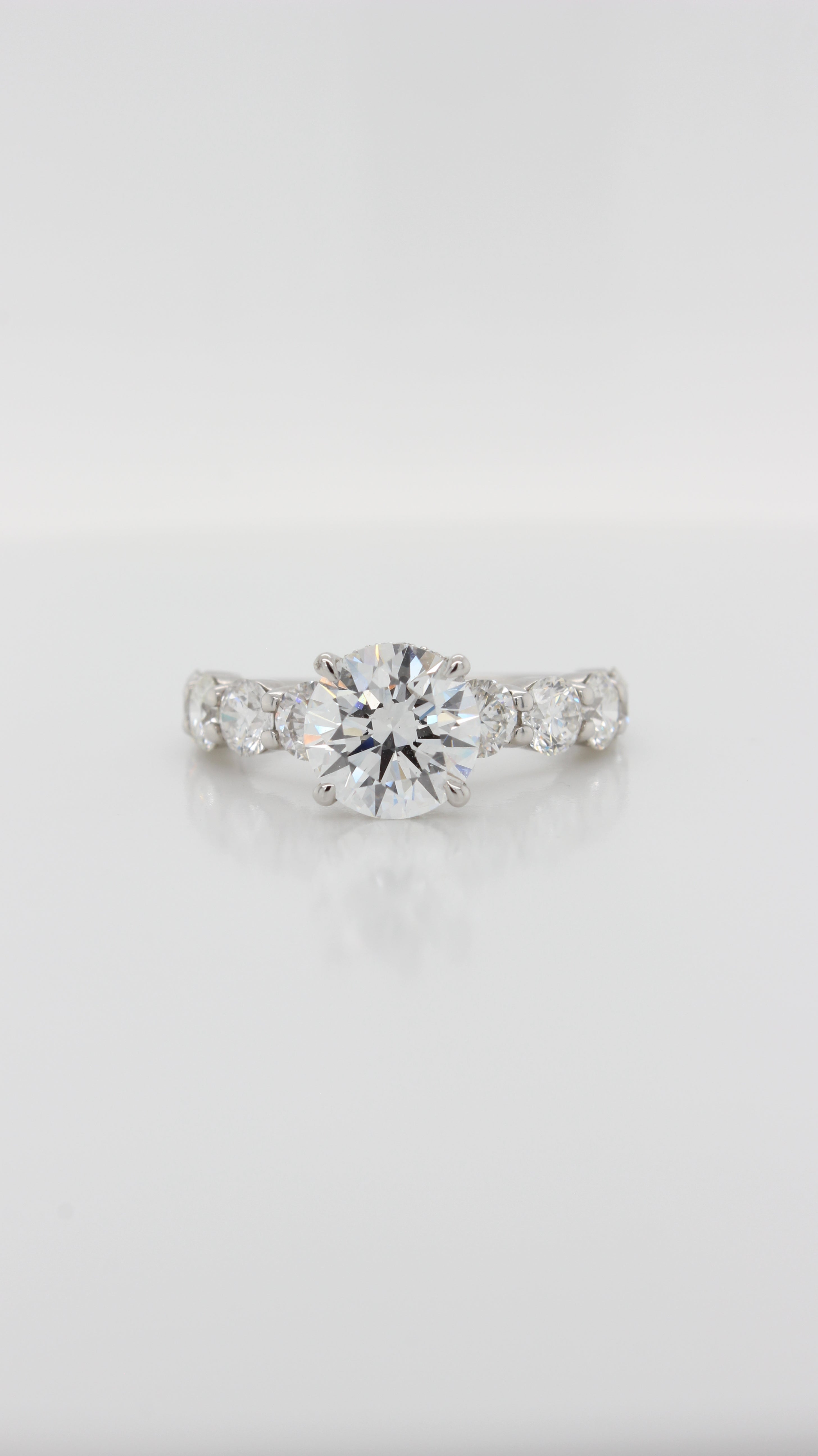 3.50ct Round Brilliant Diamond in the Margot Design