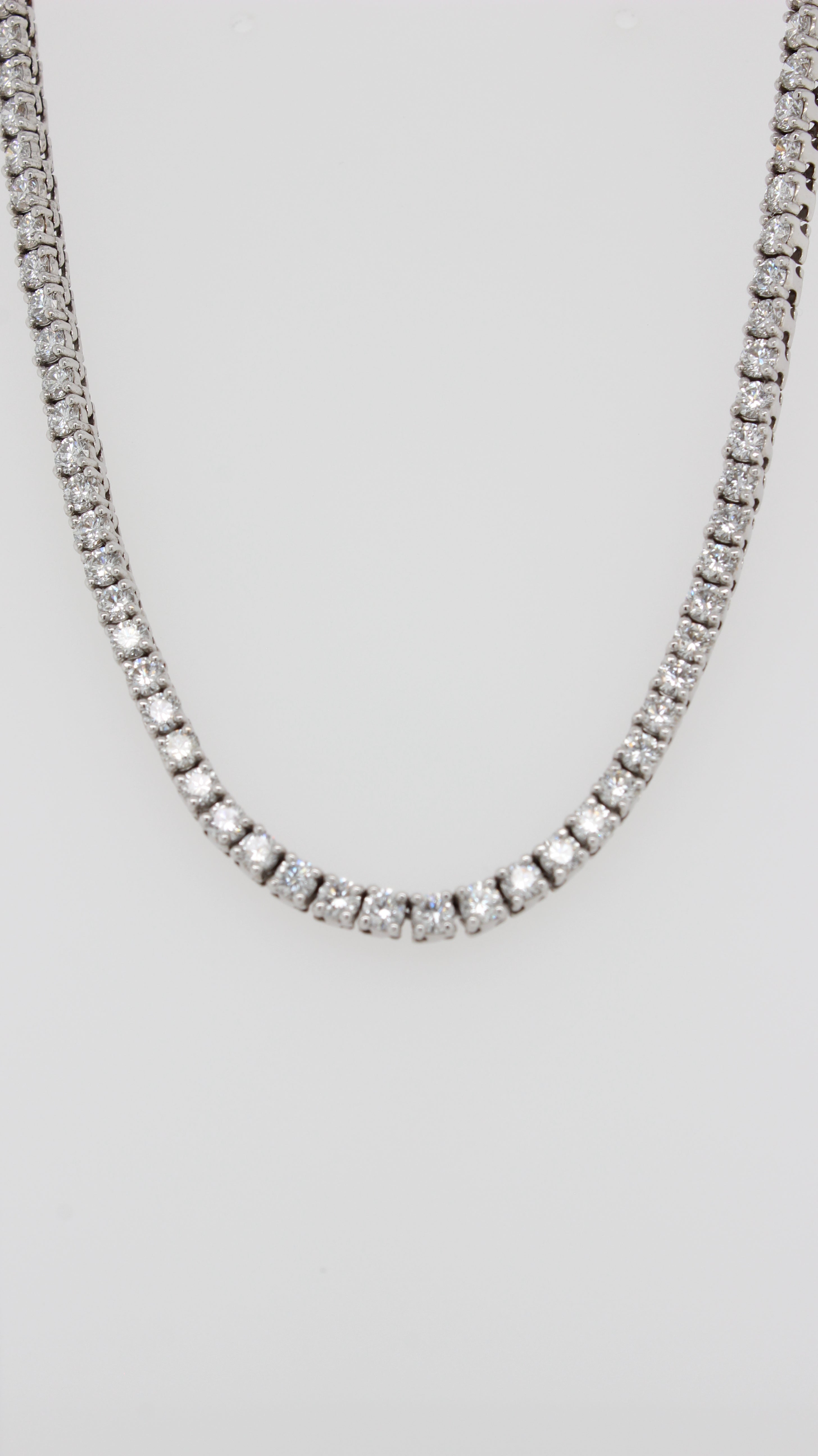 11.02ct Round Brilliant Cut Diamond Tennis Necklace