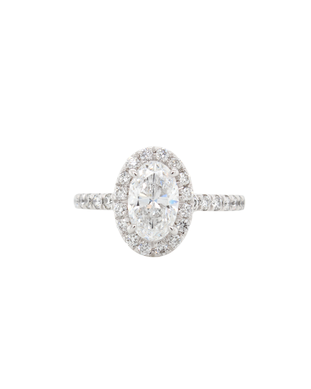 Oval Cut Diamond in the Kensington Halo Design